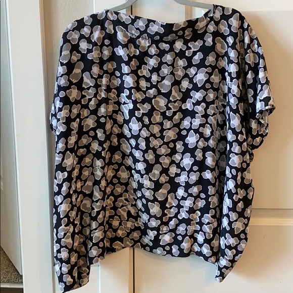 DVF Black Gray White Silk LEOPARD shirt - Picture 4 of 4